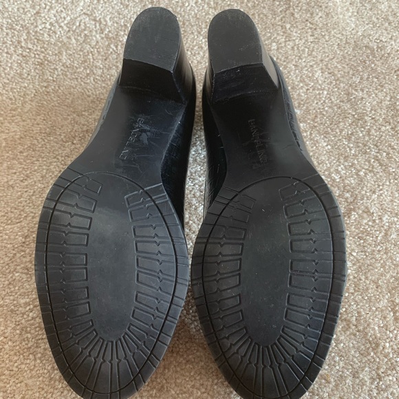 Bandolino Arguello black dress shoes/heels - Picture 4 of 5